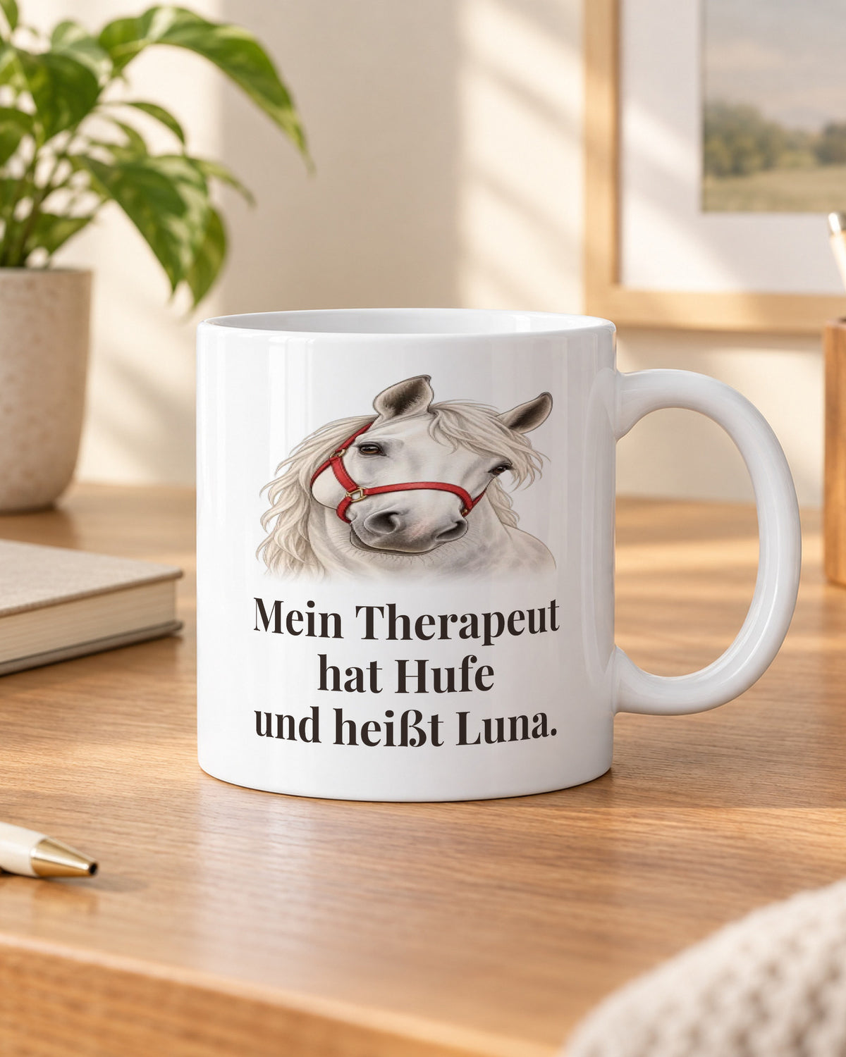 Pferdetasse „Mein Therapeut hat Hufe und heißt Luna.“ im Homeoffice
