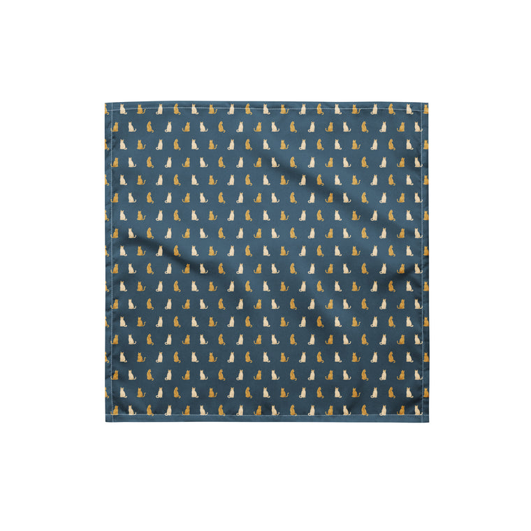 Halstuch mit Katzen auf Rauchblau, Ansicht 2