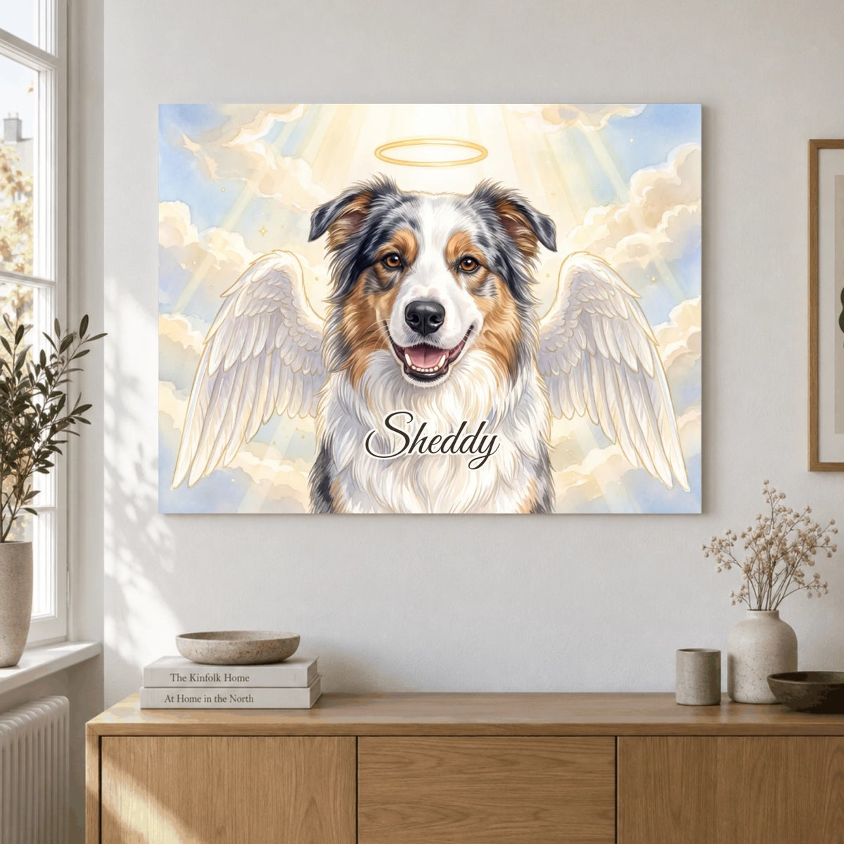 Gedenkportrait Engel als Poster im Querformat an der Wand: Hund Sheddy mit Engelsflügeln und Heiligenschein, mit Namen